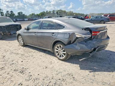 منظر 2013 TOYOTA AVALON LIMITED، زاوية 2
