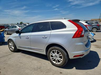 Vedere 2016 VOLVO XC60 T5 PREMIER, unghi 2