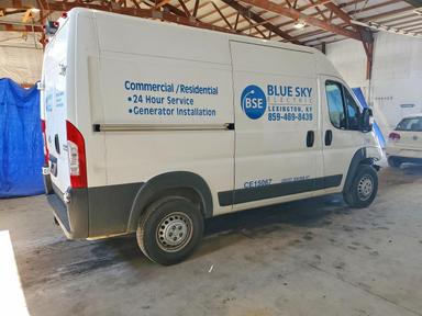 Вид 2025 RAM PROMASTER 2500 DELIVERY VAN, угол 3