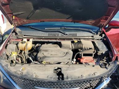 Vue de 2021 CHRYSLER VOYAGER LXI, angle 12