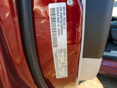 Vue de 2021 CHRYSLER VOYAGER LXI, angle 13