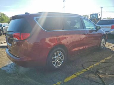 Vue de 2021 CHRYSLER VOYAGER LXI, angle 3