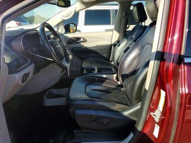 Vue de 2021 CHRYSLER VOYAGER LXI, angle 7