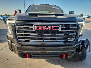 Vue de 2026 GMC SIERRA K2500 AT4, angle 5