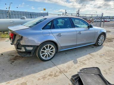 Vista de 2015 AUDI A4 PREMIUM PLUS, ángulo 3