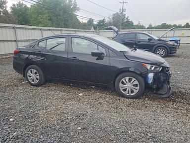 2023 NISSAN VERSA S view, angle 4