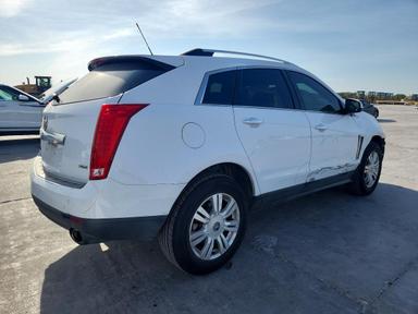 منظر 2016 CADILLAC SRX LUXURY COLLECTION، زاوية 3