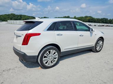 Vedere 2017 CADILLAC XT5 PREMIUM LUXURY, unghi 3