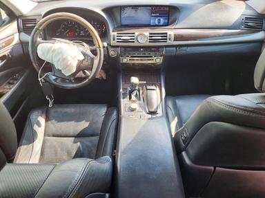 منظر 2013 LEXUS LS 460، زاوية 8