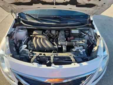Вид 2018 NISSAN VERSA S PLUS, угол 11