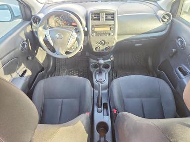 Вид 2018 NISSAN VERSA S PLUS, угол 8