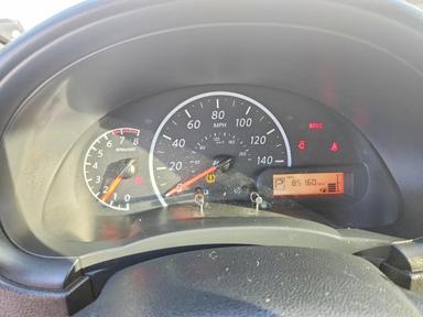 Вид 2018 NISSAN VERSA S PLUS, угол 9