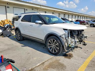Вид 2018 FORD EXPLORER PLATINUM, угол 4
