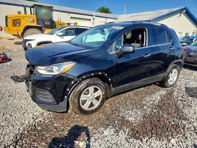 منظر 2018 CHEVROLET TRAX 1LT، زاوية 1
