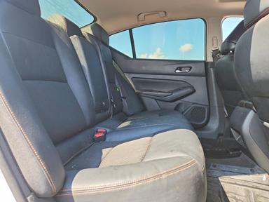 منظر 2019 NISSAN ALTIMA SR، زاوية 10