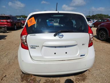 Vue de 2015 NISSAN VERSA NOTE SV, angle 6