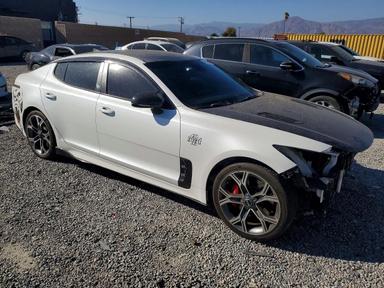 2019 KIA STINGER GT view, angle 4