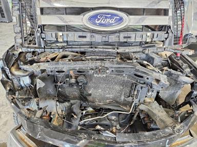 Vista de 2009 FORD F150 SUPERCREW, ángulo 11