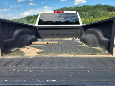 Vista de 2014 RAM 2500 ST, ángulo 10