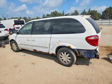 Vista de 2006 CHRYSLER TOWN &amp; COUNTRY TOURING, ángulo 2