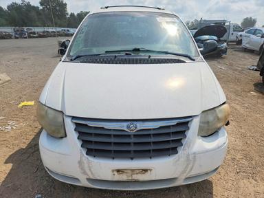 Vista de 2006 CHRYSLER TOWN &amp; COUNTRY TOURING, ángulo 5