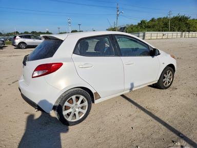 منظر 2011 MAZDA MAZDA2، زاوية 3