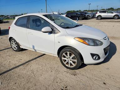 منظر 2011 MAZDA MAZDA2، زاوية 4
