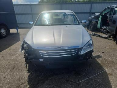 Вид 2012 CHRYSLER 200 LIMITED, угол 5
