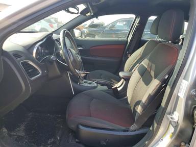 منظر 2013 DODGE AVENGER SXT، زاوية 7