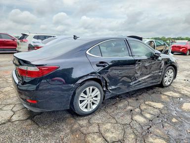 2013 LEXUS ES 350 view, angle 3