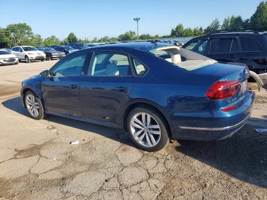 Вид 2019 VOLKSWAGEN PASSAT WOLFSBURG, угол 2