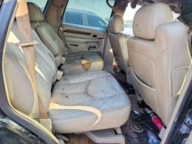 منظر 2004 CADILLAC ESCALADE LUXURY، زاوية 11