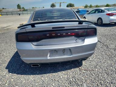 منظر 2014 DODGE CHARGER SE، زاوية 6