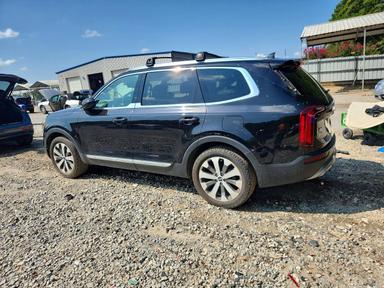 Vue de 2022 KIA TELLURIDE EX, angle 2