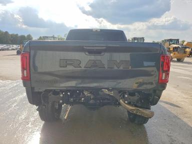 Vista de 2025 RAM 2500 LARAMIE, ángulo 6