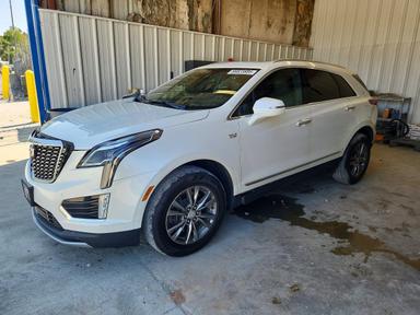 Vue de 2021 CADILLAC XT5 PREMIUM LUXURY, angle 1