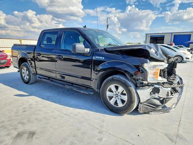 منظر 2019 FORD F150 SUPERCREW، زاوية 4