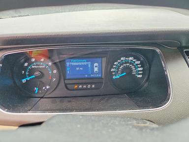 2017 FORD TAURUS SE view, angle 9