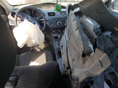 Вид 2012 MAZDA 3 I, угол 8