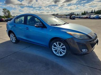 Вид 2010 MAZDA 3 S, угол 4