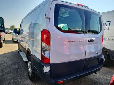 Вид 2025 FORD TRANSIT T-250 DELIVERY VAN, угол 2