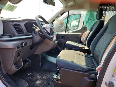 Вид 2025 FORD TRANSIT T-250 DELIVERY VAN, угол 7