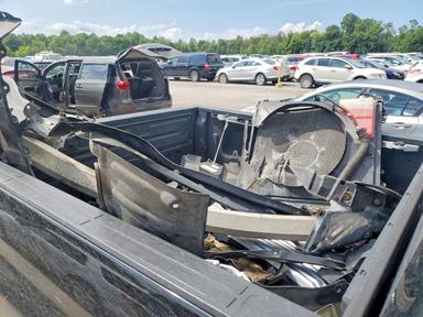 Vue de 2015 TOYOTA TUNDRA CREWMAX LIMITED, angle 12