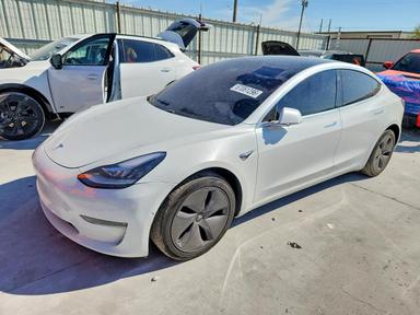 منظر 2019 TESLA MODEL 3، زاوية 1