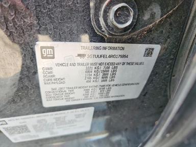Vista de 2024 GMC SIERRA K1500 AT4X, ángulo 13