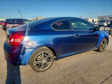 Вид 2005 SCION TC BASE, угол 3