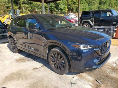 Вид 2022 MAZDA CX-5, угол 4