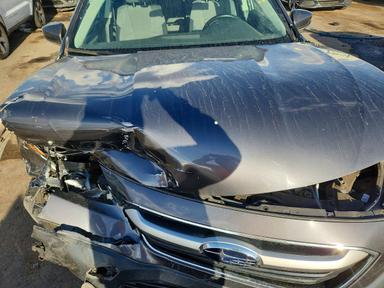 Vue de 2020 SUBARU OUTBACK PREMIUM, angle 11