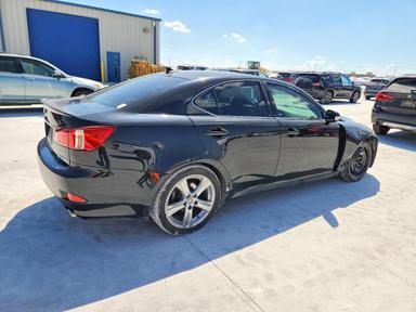 منظر 2011 LEXUS IS 250 BASE، زاوية 3