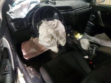 منظر 2012 SCION TC BASE، زاوية 8